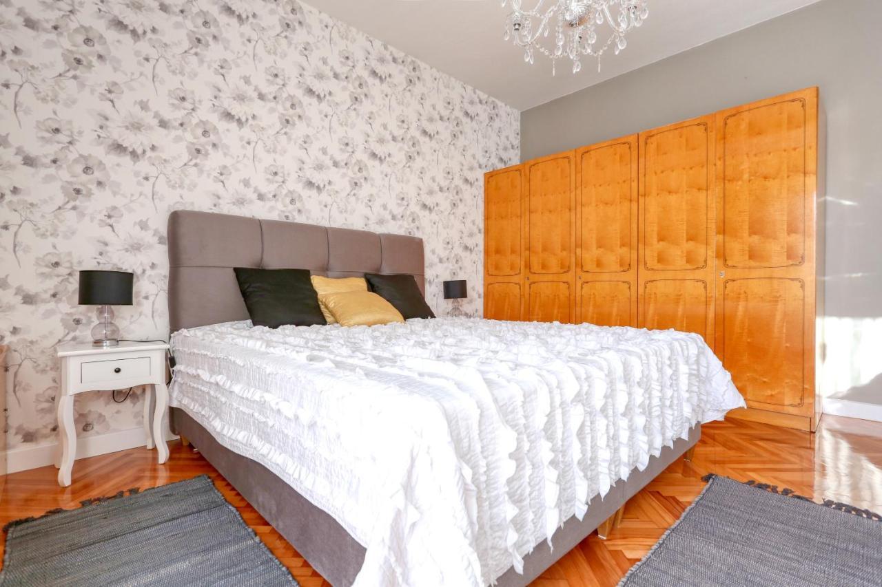 Hacienda Mia With Pool,Bbq, Yacuzzi,Free Parking Zára Kültér fotó